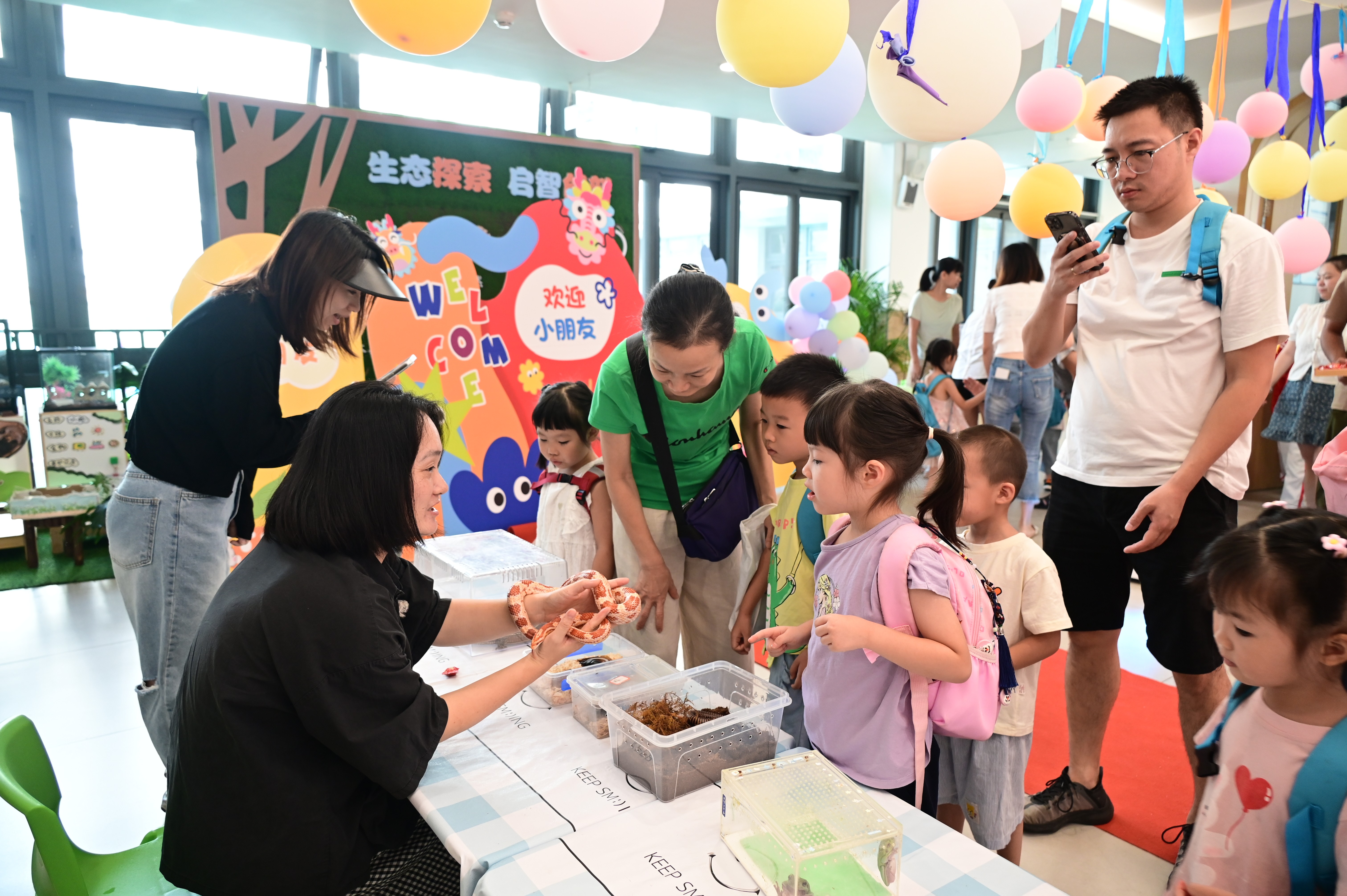 包头开学日的欢乐重逢与暖心时光，开学最新动态与小日常观察